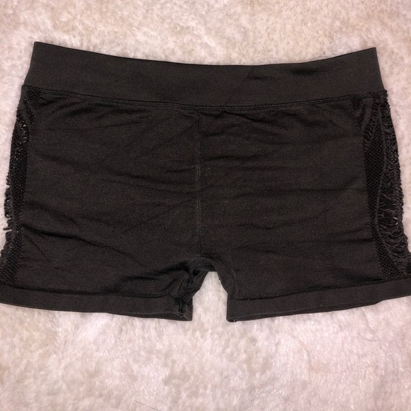 Workout shorts! - Picture 5 of 7